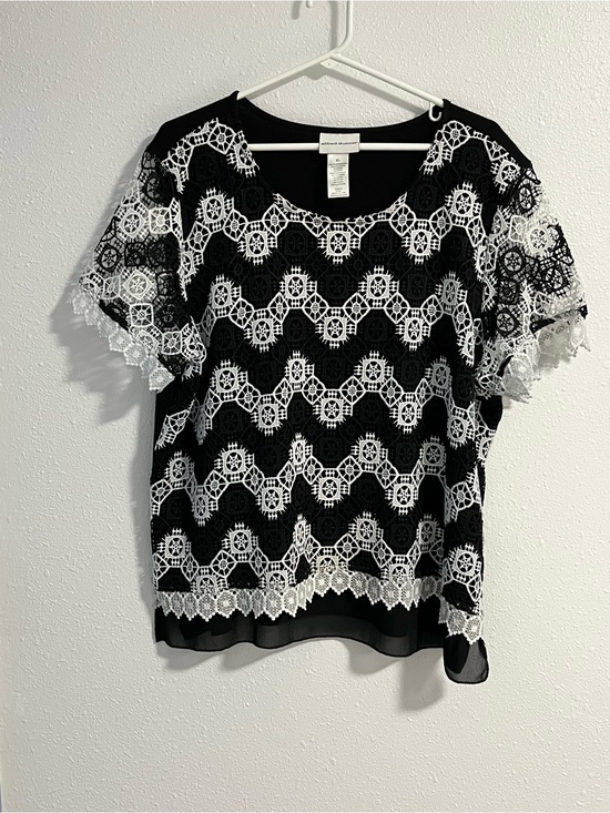 Alfred Dunner Tops - Alfred Dunner Black with White Lace Overlay Short Sleeve Top Size XL